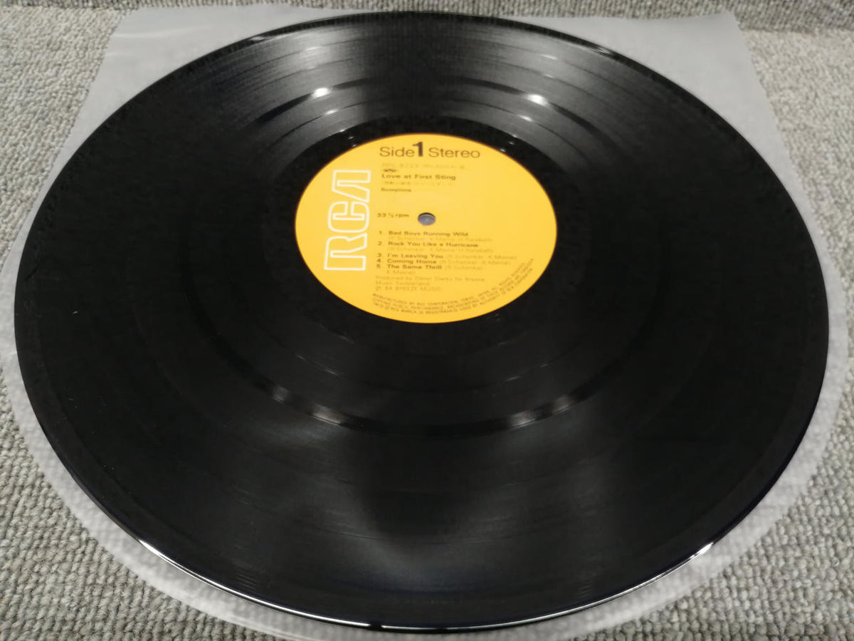 RCA SCORPIONS/LOVE AT FIRST STING RPL-8223