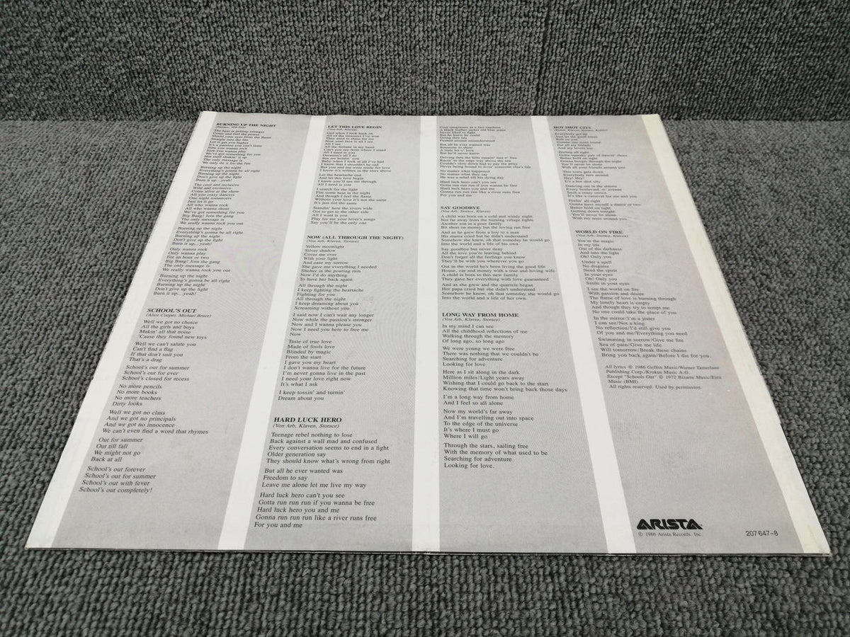 ARISTA KROKUS/CHANGE OF ADDRESS 207 647