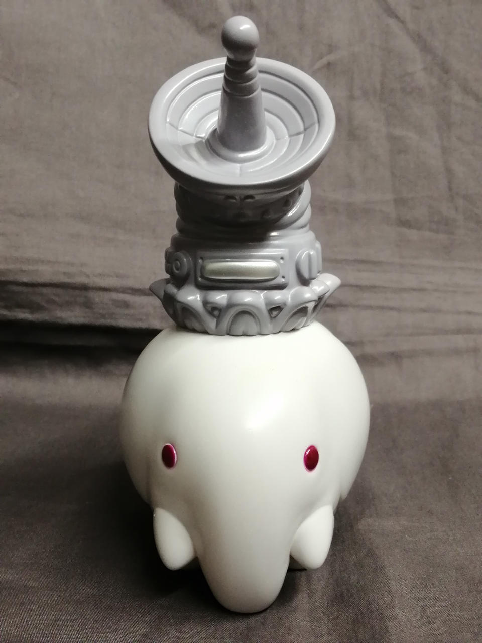 Shirakumaya Sofubi ARM JOE
