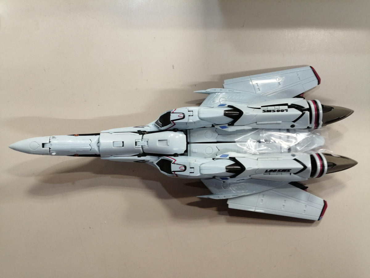 BANDAI DX Chogokin Super Messiah Valkyrie (Saotome Alto's Unit)