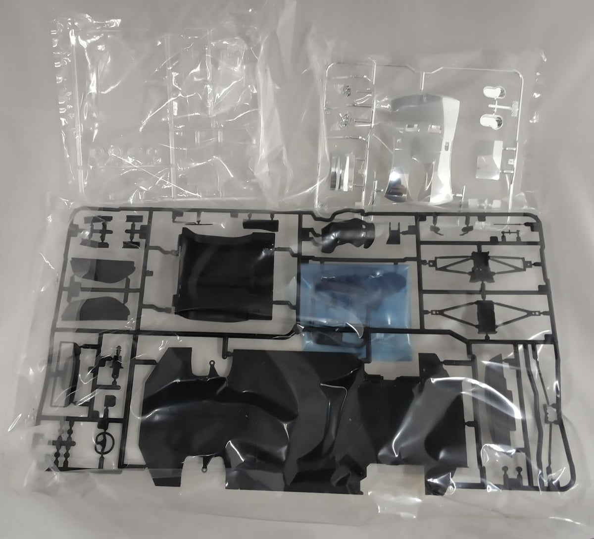 TAMIYA [Inner bag unopened] XANAVI NISMO GT-R (R35) 1/24 Xanavi NISMO ITEM 24308 - Banzai Thrifting | BanzaiHobby