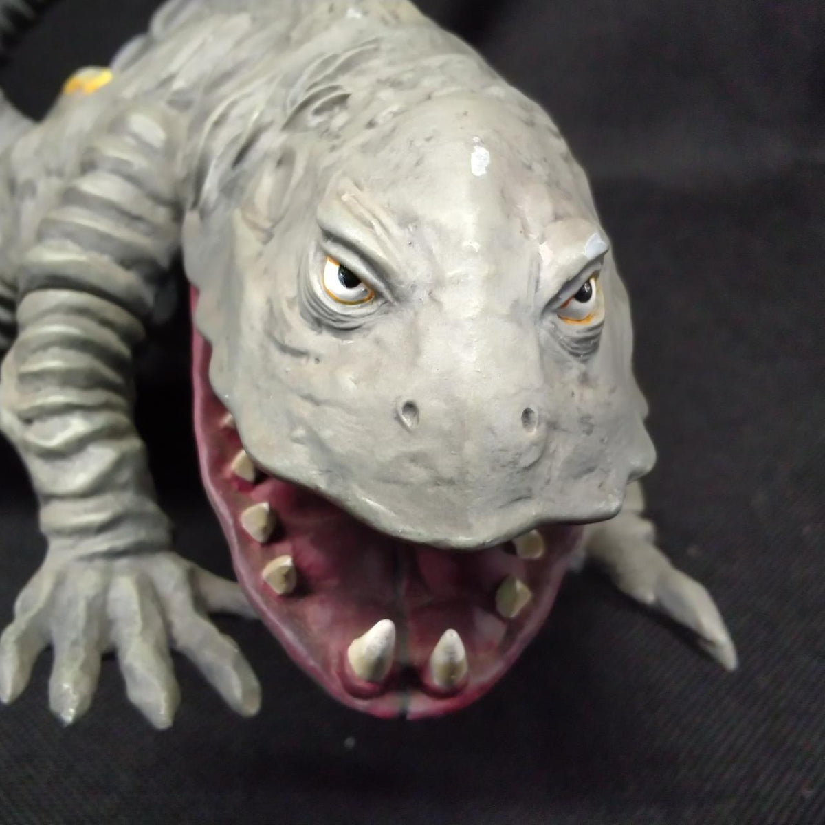 X-PLUS Soft Vinyl Ultraman Poison Gas Monster 'Kemla' - X-PLUS Banzai Hobby