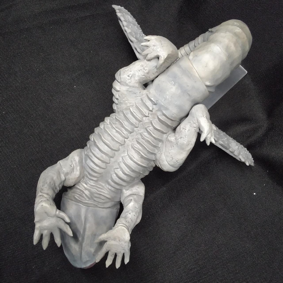 X-PLUS Soft Vinyl Ultraman Poison Gas Monster 'Kemla' - X-PLUS Banzai Hobby