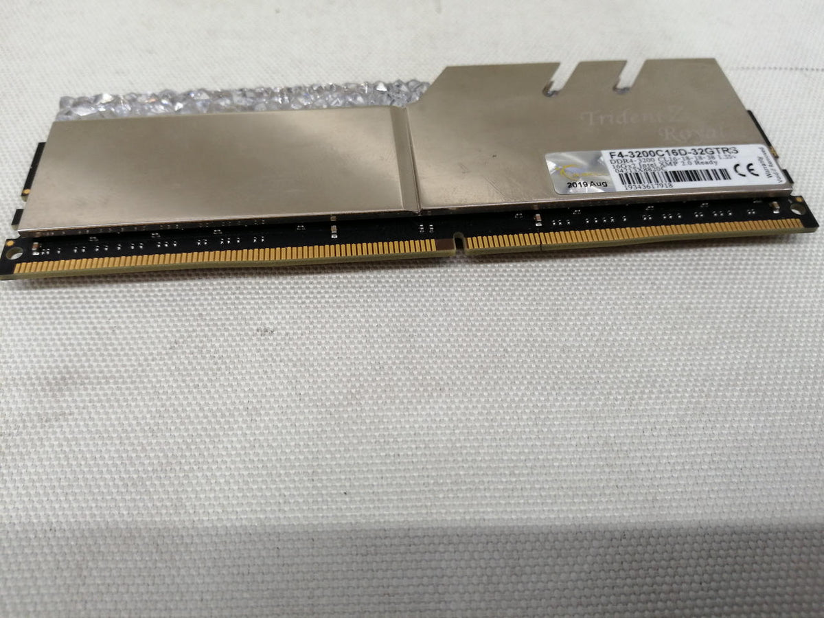 G SKILL DDR4 F4-3200C16D-32GTRS
