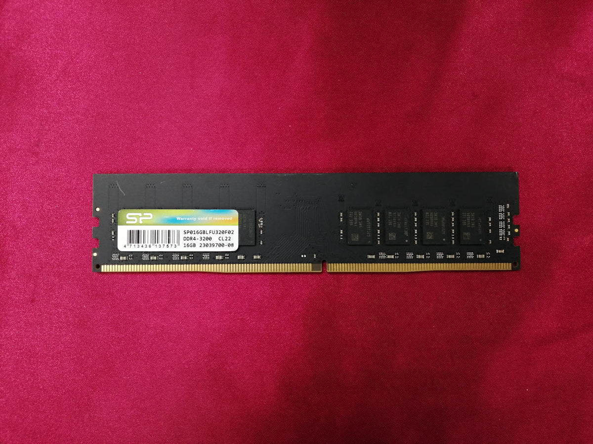 SILICON POWER Memory SP016GBLFU320F02