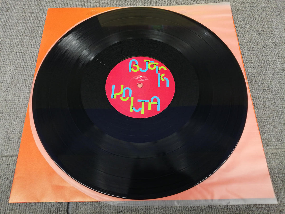 ONE LITTLE INDIAN BJORK/VOLTA TPLP460N