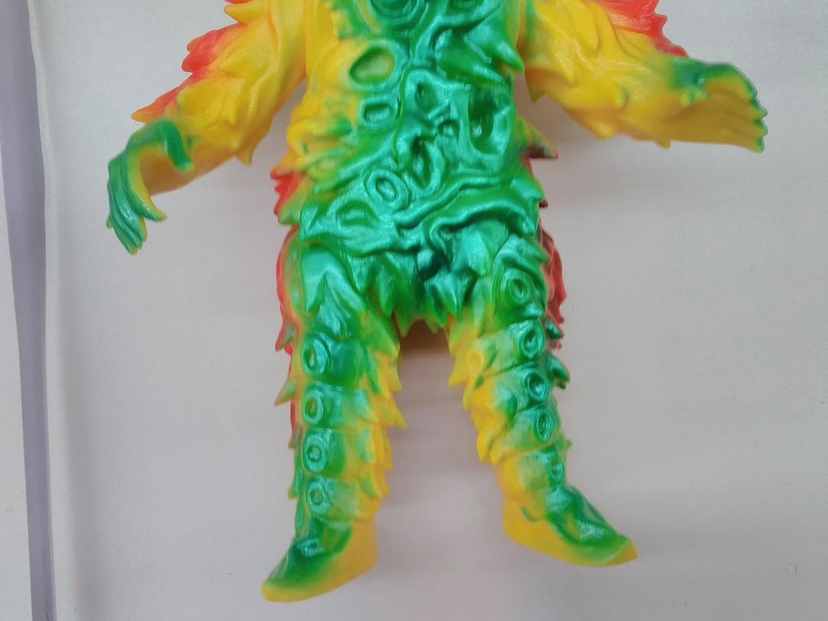 Bear Model Robot Soft Vinyl Figure Waaru Alien