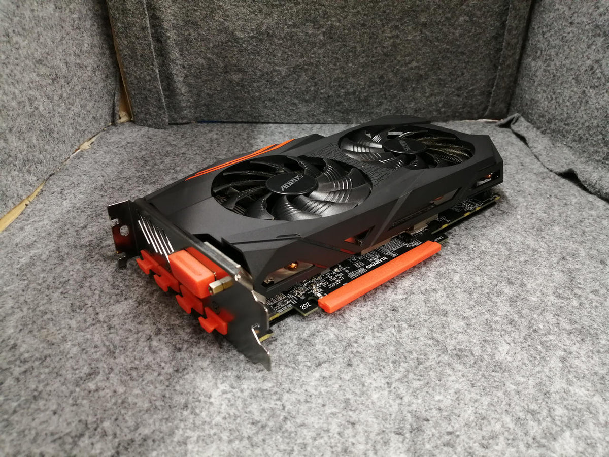 AORUS Graphics Card: GV-RX580AORUS-8G