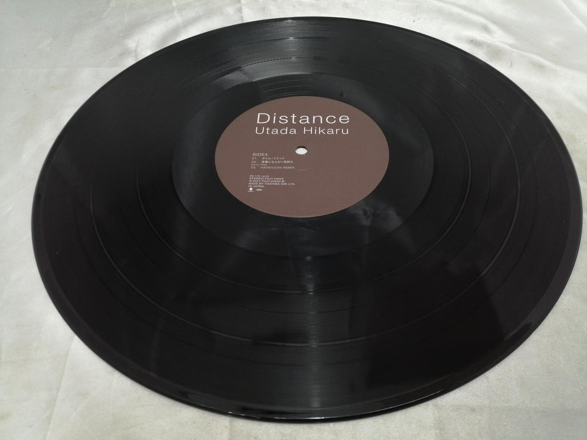 Toshiba EMI Corporation Record DISTANCE