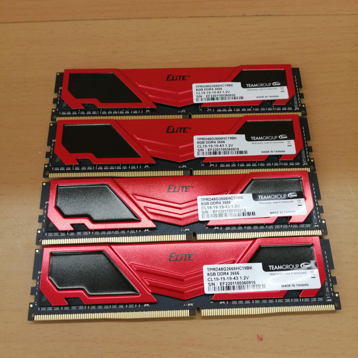 ELITE Memory: 4 × 8GB TPRD48G2666HC19BK