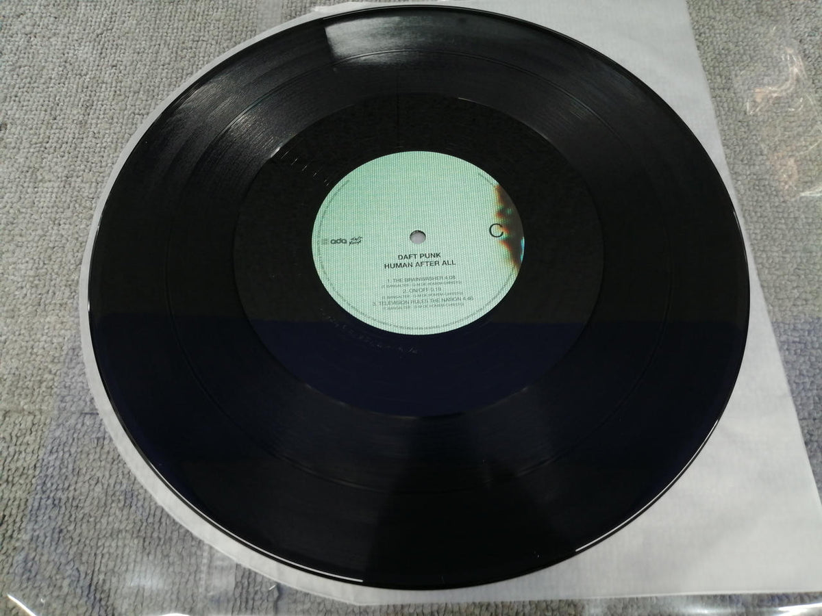 ADA DAFT PUNK/HUMAN AFTER ALL 0190296611902