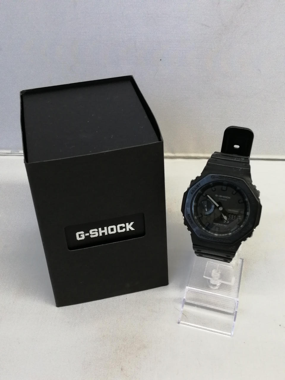 CASIO G-SHOCK GA-2100