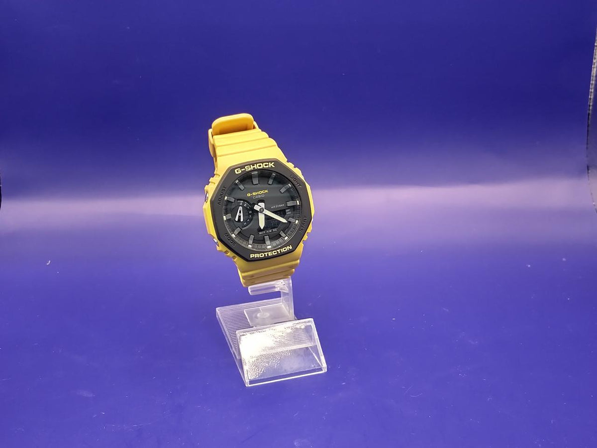 CASIO G-SHOCK GA-2110SU