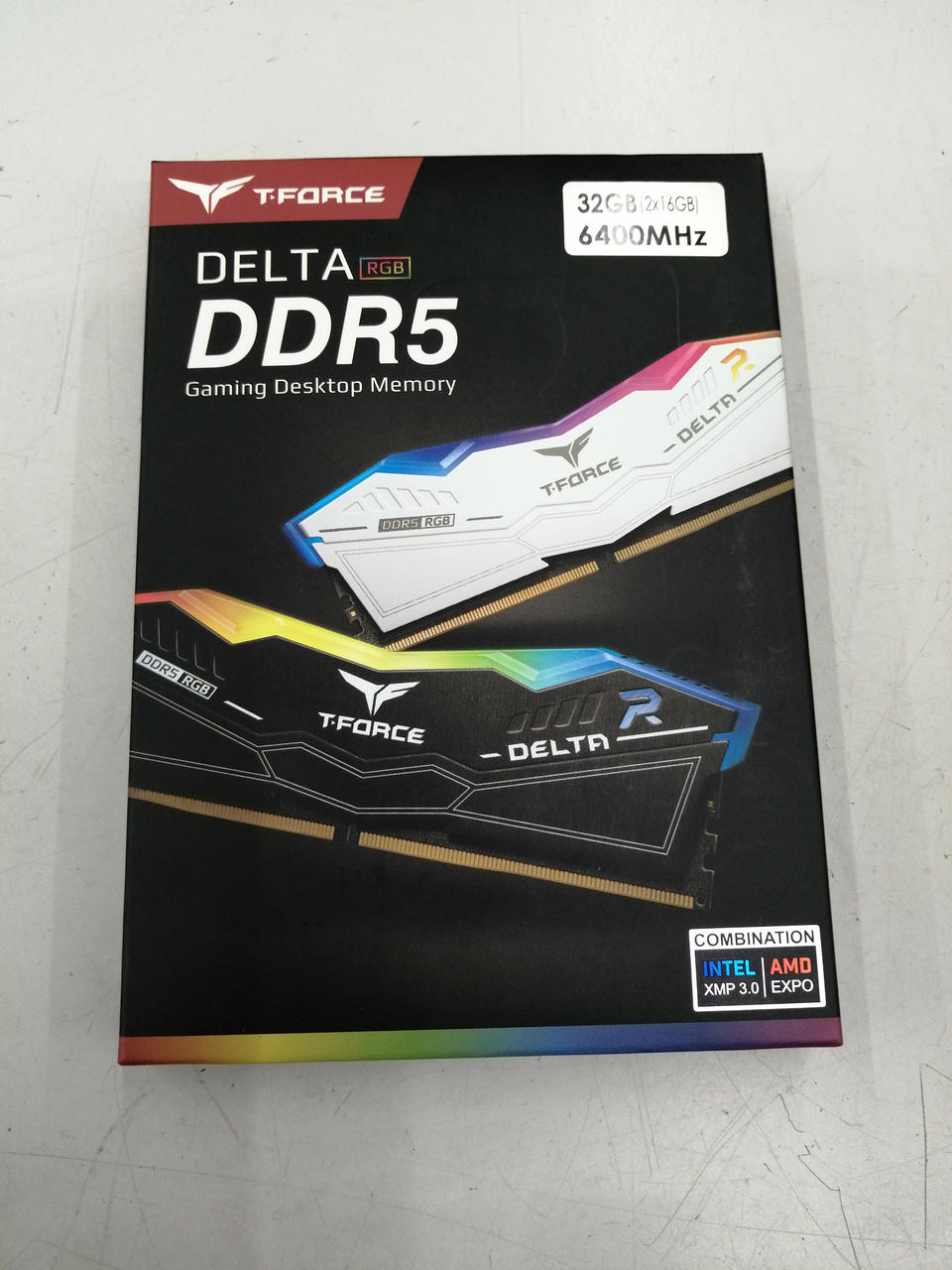 T-FORCE ★ Unopened ★ FF3D532G6400HC40BDC01