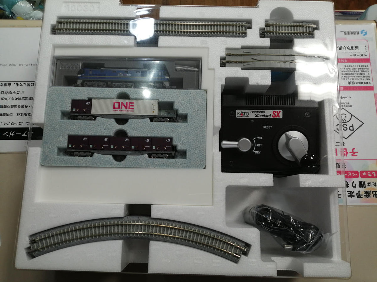 KATO N Gauge Starter Set EF210 Container Train