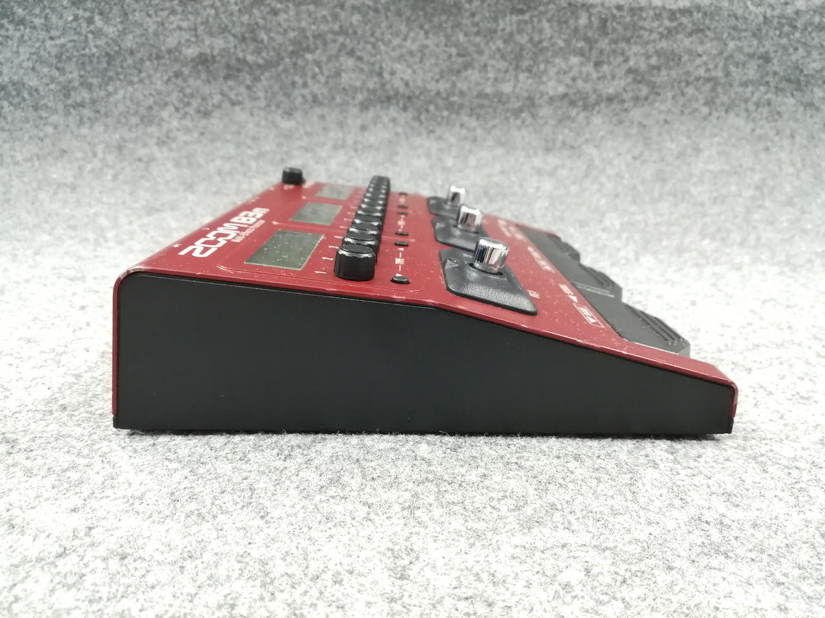ZOOM Multi-Effects Pedal B3N