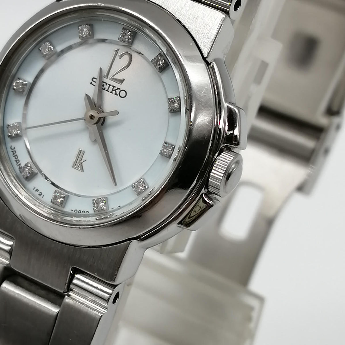 SEIKO Lucia Quartz Wristwatch 1F21-0AD0