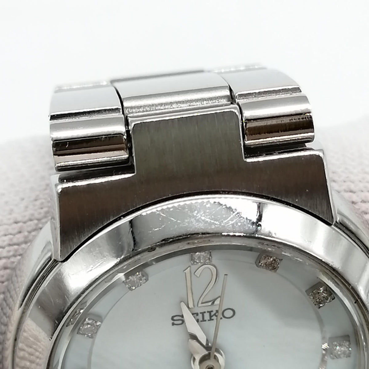 SEIKO Lucia Quartz Wristwatch 1F21-0AD0