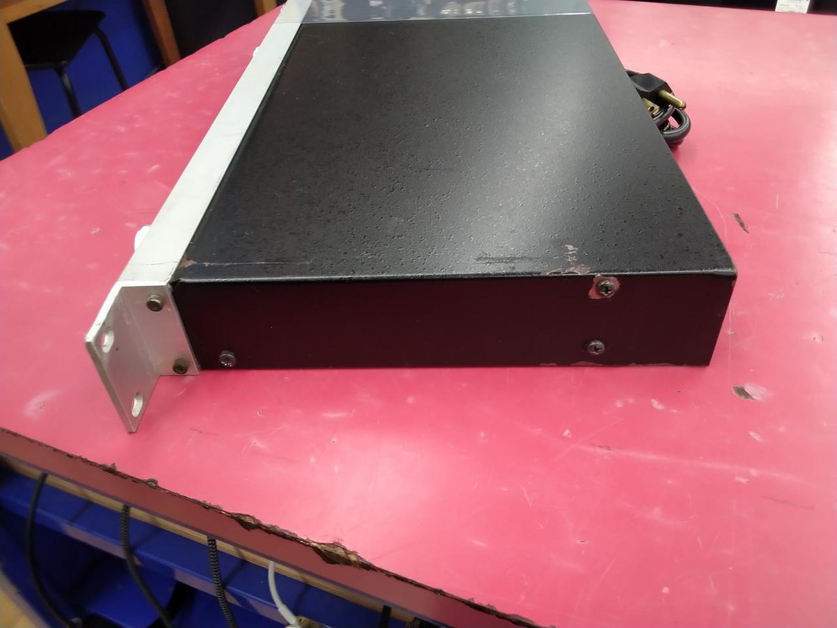 CROWN PA Power Amplifier D-75
