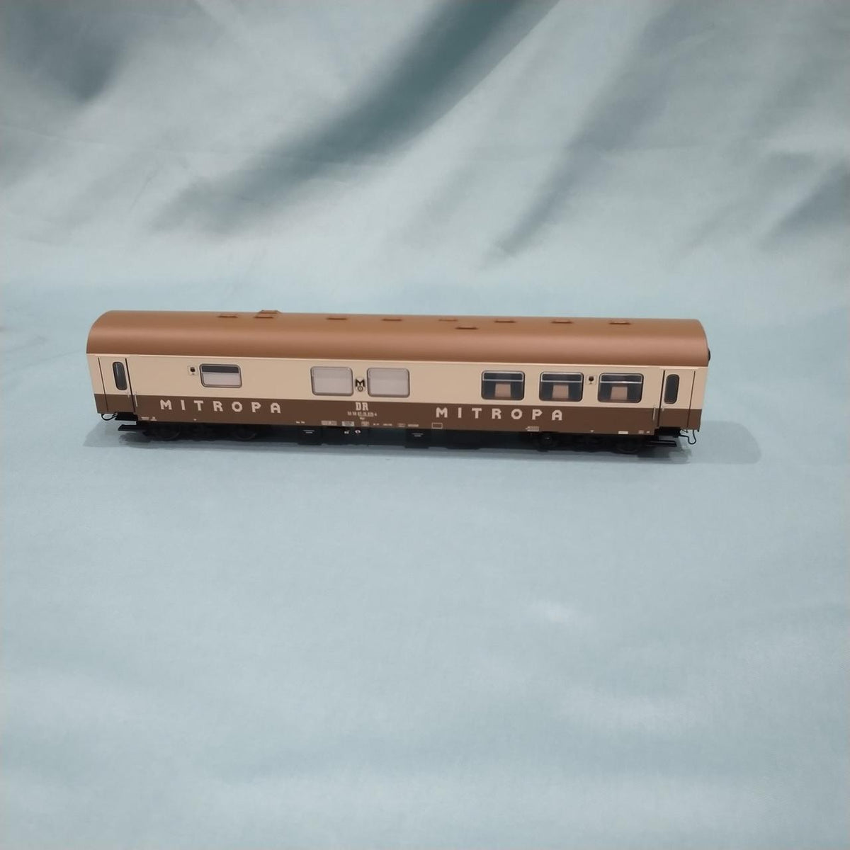 BRAWA PERSONWAGEN WGR DER DR 45392