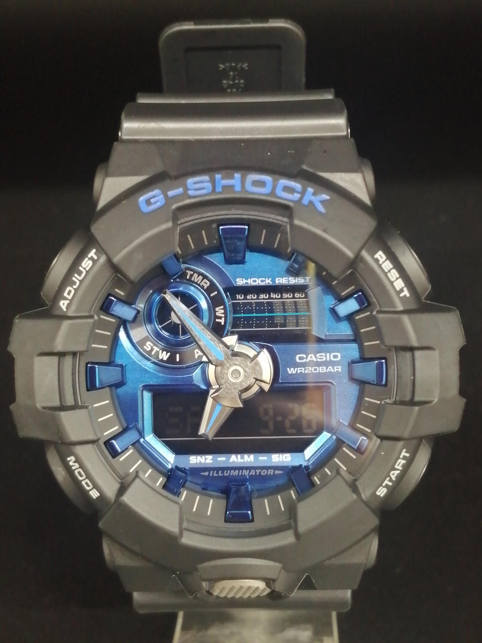 CASIO G-SHOCK GA-710