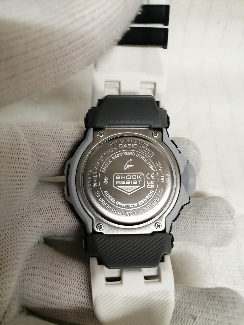 CASIO G-SHOCK BLK/WHT/GBD-100