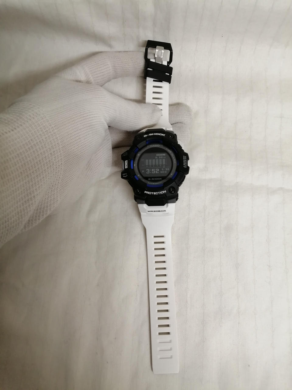 CASIO G-SHOCK BLK/WHT/GBD-100