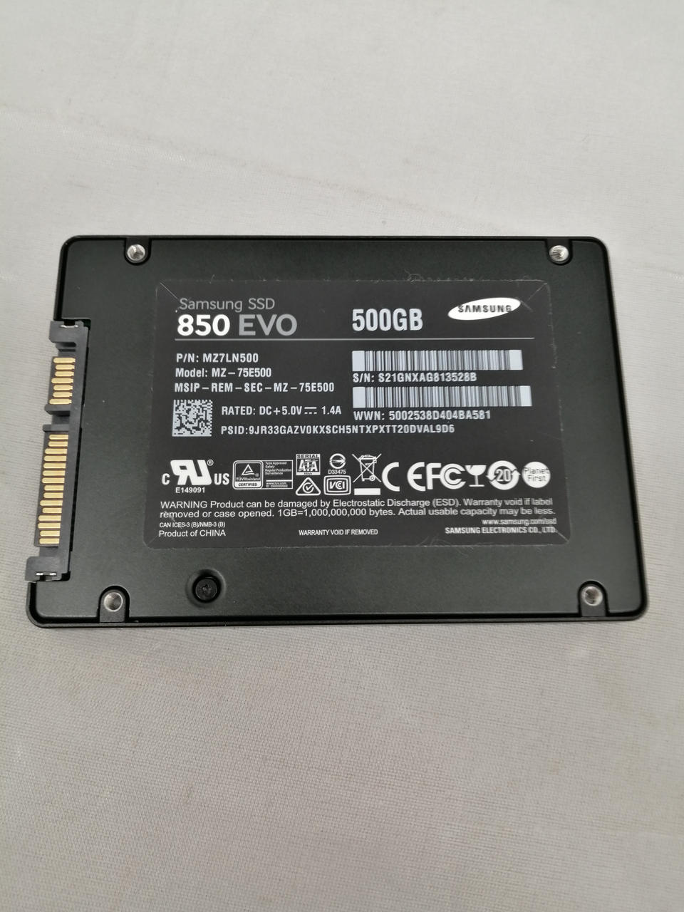 SAMSUNG SSD(500GB) MZ-75E500