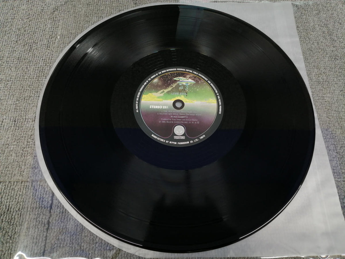VERTIGO BLACK SABBATH/LIVE EVIL 20PP-49/50