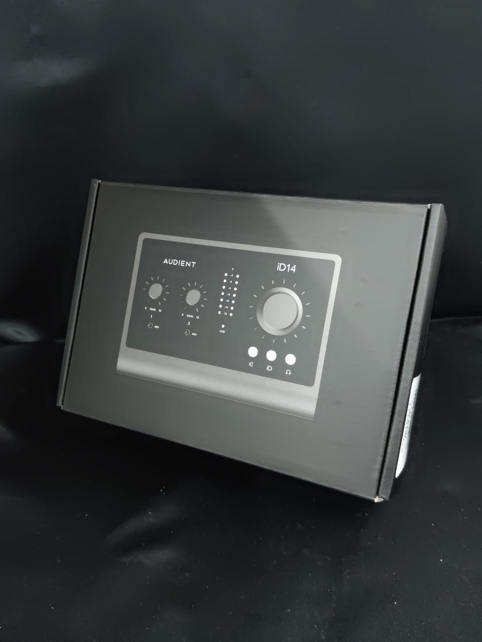 AUDIENT Audio Interface: ID14 - Banzai Thrifting | BanzaiHobby
