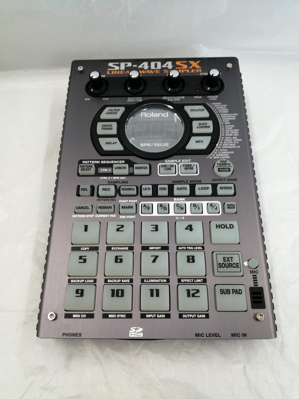 ROLAND Sampler SP404SX - Banzai Thrifting | BanzaiHobby