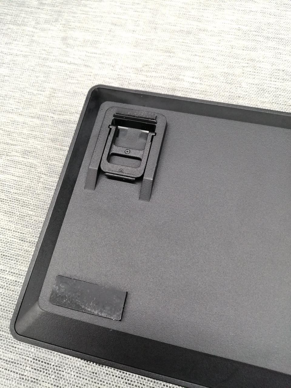 ELECOM Gaming Keyboard VK300S - Banzai Thrifting | BanzaiHobby