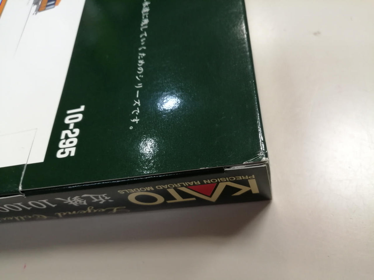 KATO N Gauge Kintetsu 10100 Series New Vista Car - Banzai Thrifting | BanzaiHobby