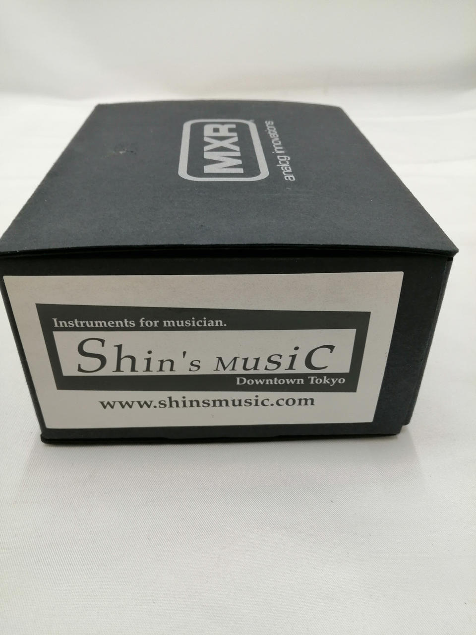 Shin's music Other Effects Pedal: MIGHTY BOOST - Banzai Thrifting | BanzaiHobby