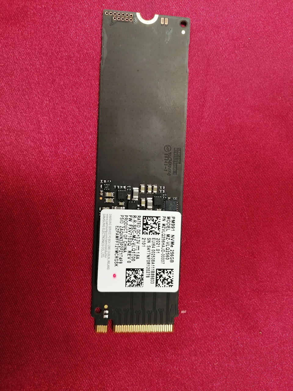 SAMSUNG SSD MZ-VLQ2560 - Banzai Thrifting | BanzaiHobby