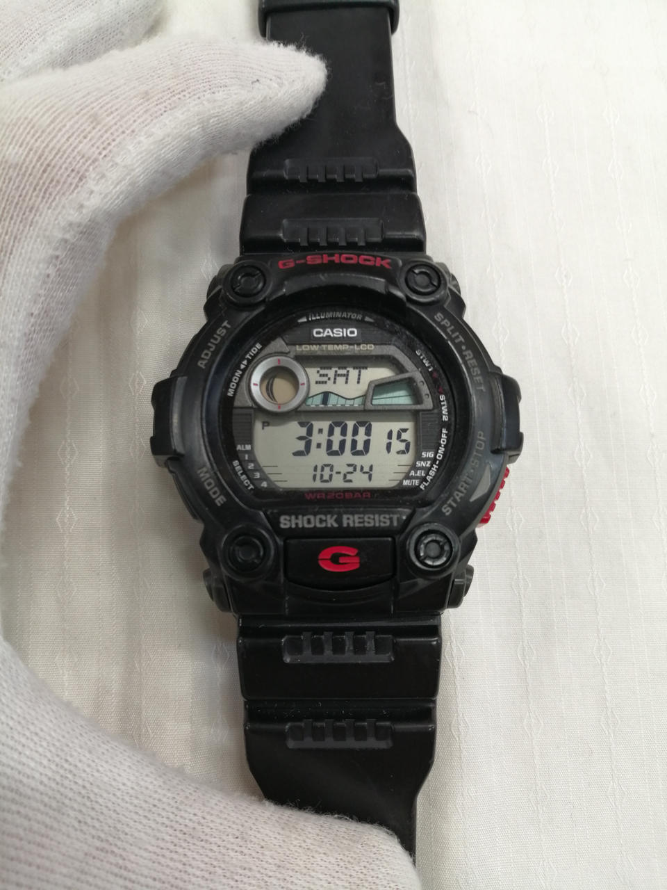 CASIO G-SHOCK G-7900 / Scratches and Stains / Belt Deterioration - Banzai Thrifting | BanzaiHobby