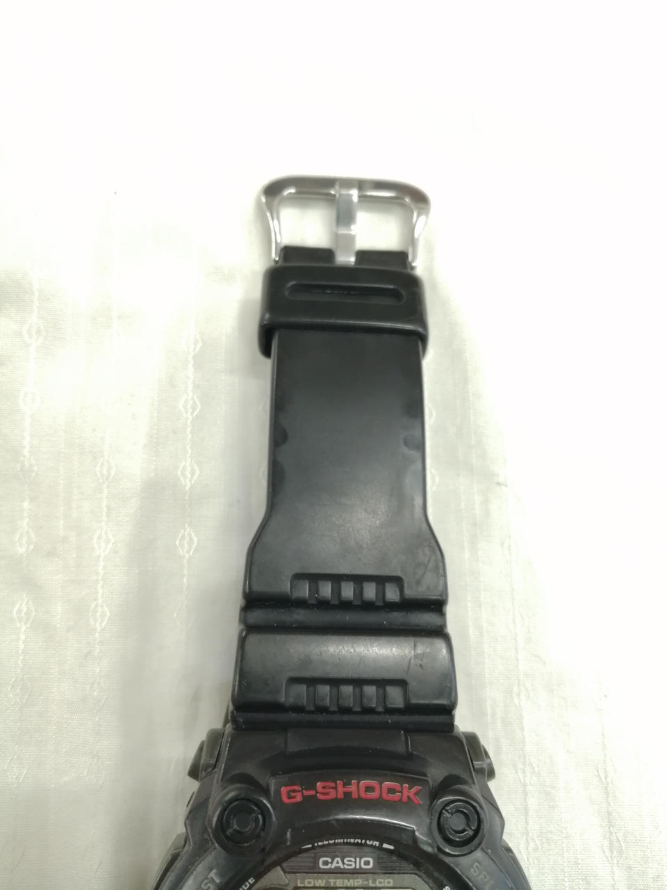 CASIO G-SHOCK G-7900 / Scratches and Stains / Belt Deterioration - Banzai Thrifting | BanzaiHobby