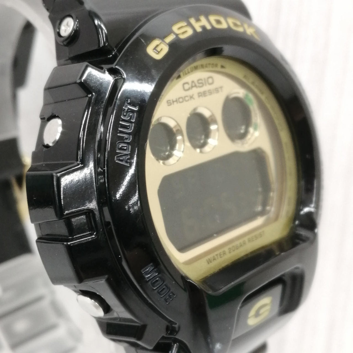 G-SHOCK Quartz DW-6900CB - Banzai Thrifting | BanzaiHobby