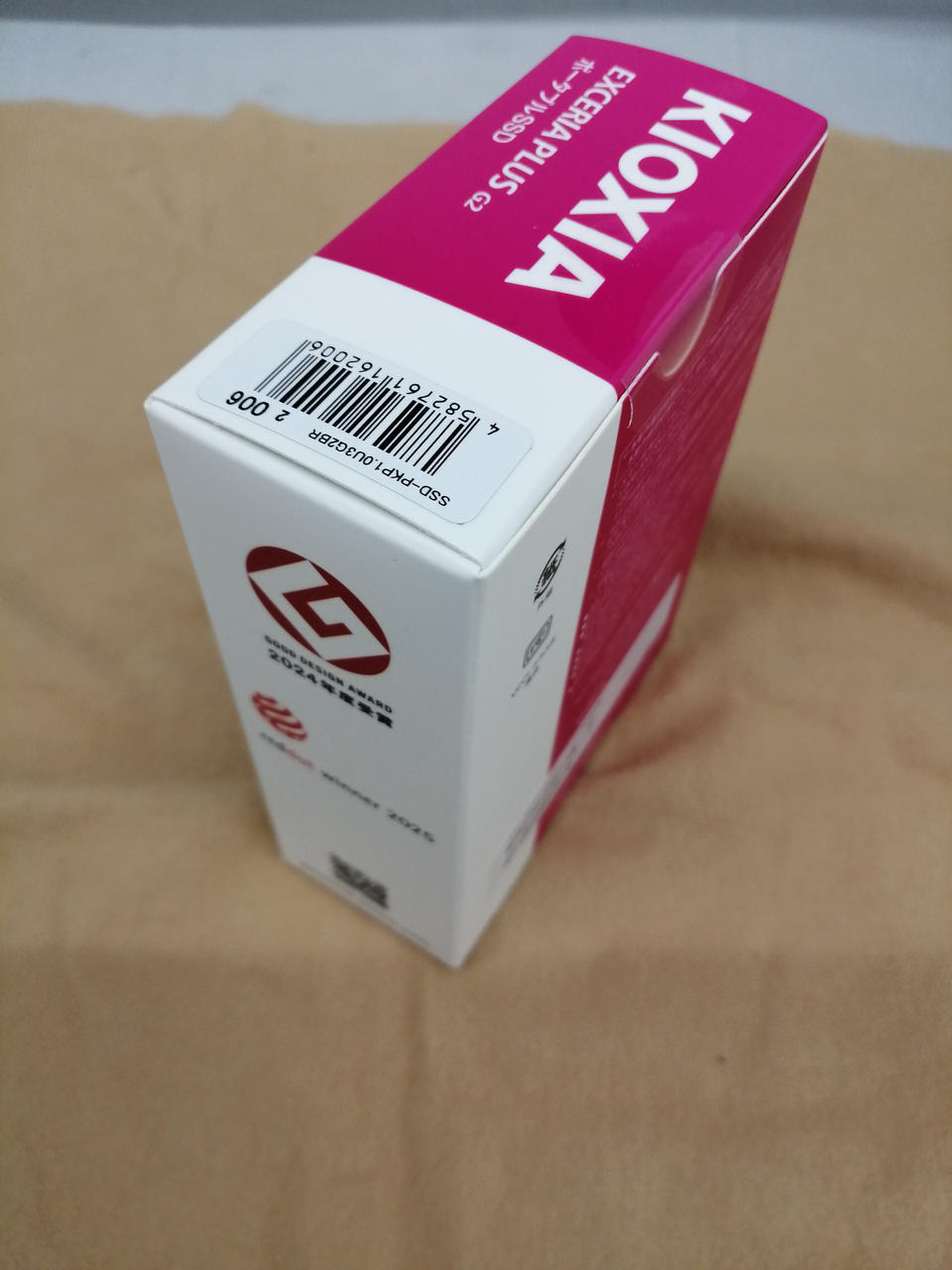 KIOXIA Portable SSD SSD-PKP1.0U3G2BN - Banzai Thrifting | BanzaiHobby