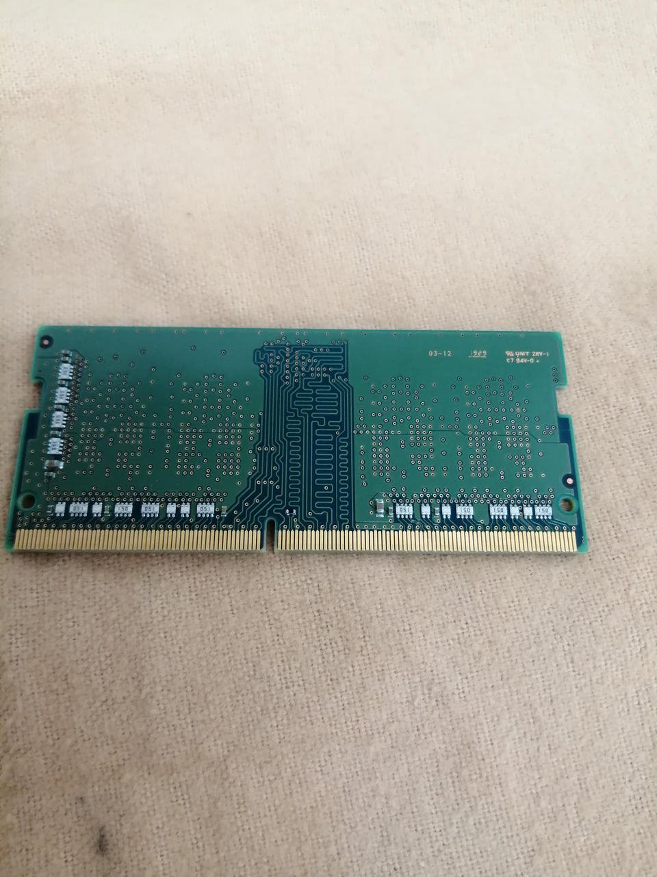 SAMSUNG DDR4 Memory (4GB) PC4-2400T (4GB) - Banzai Thrifting | BanzaiHobby