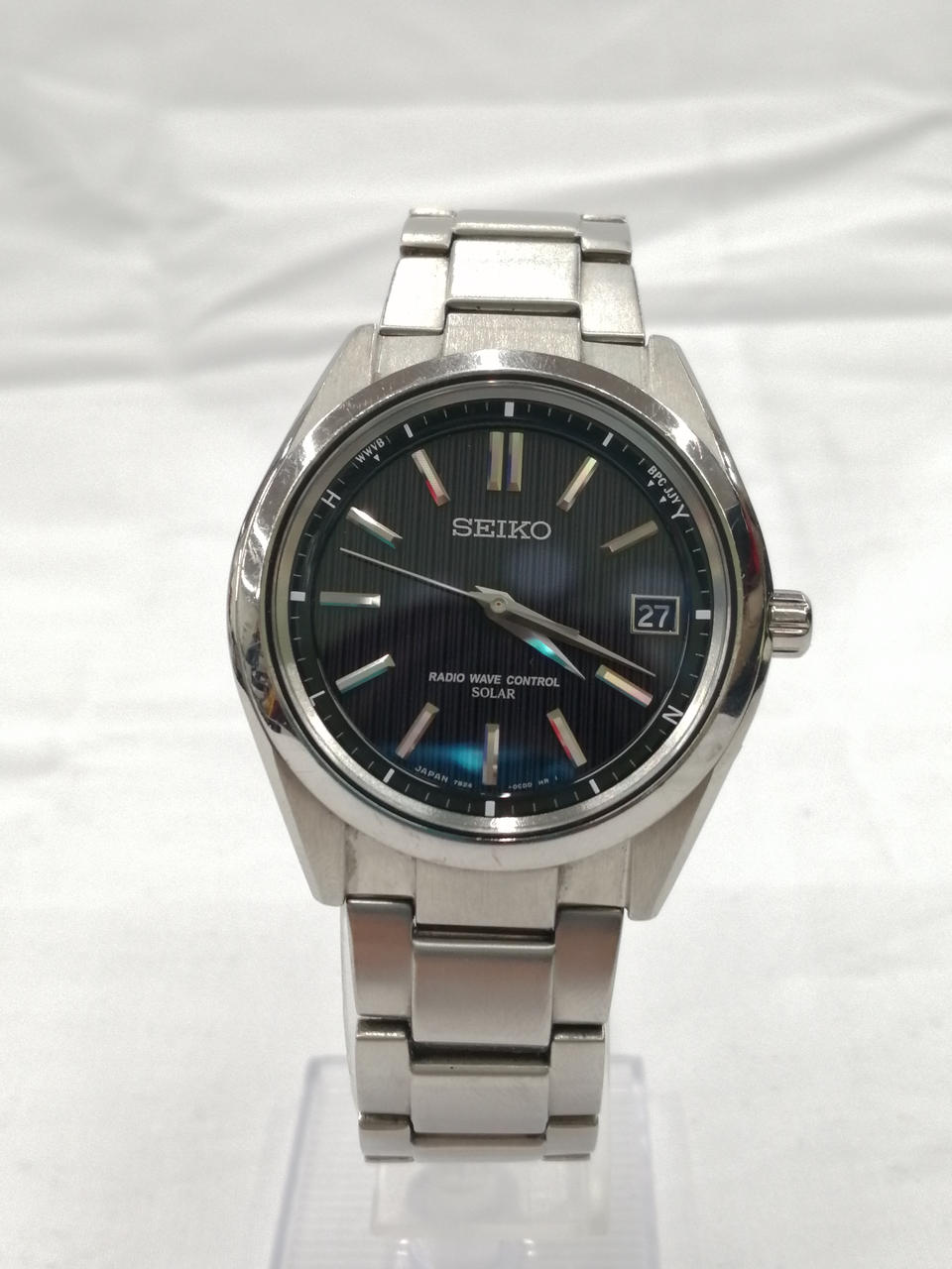 SEIKO Solar Watch 7B24-0BH0 - Banzai Thrifting | BanzaiHobby