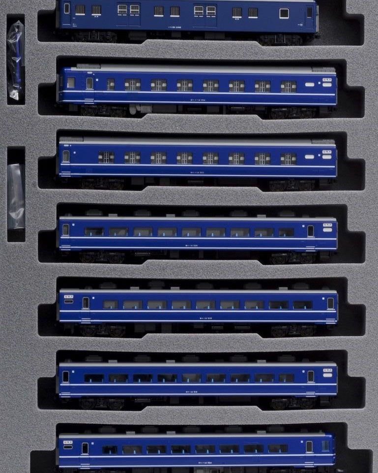 KATO Series 14-500 Sleeper Express "Rishiri" (8-Car Set) - BanzaiHobby