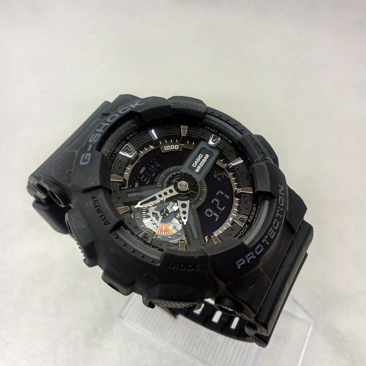 CASIO G-SHOCK Quartz Wristwatch GA-110-1BJF