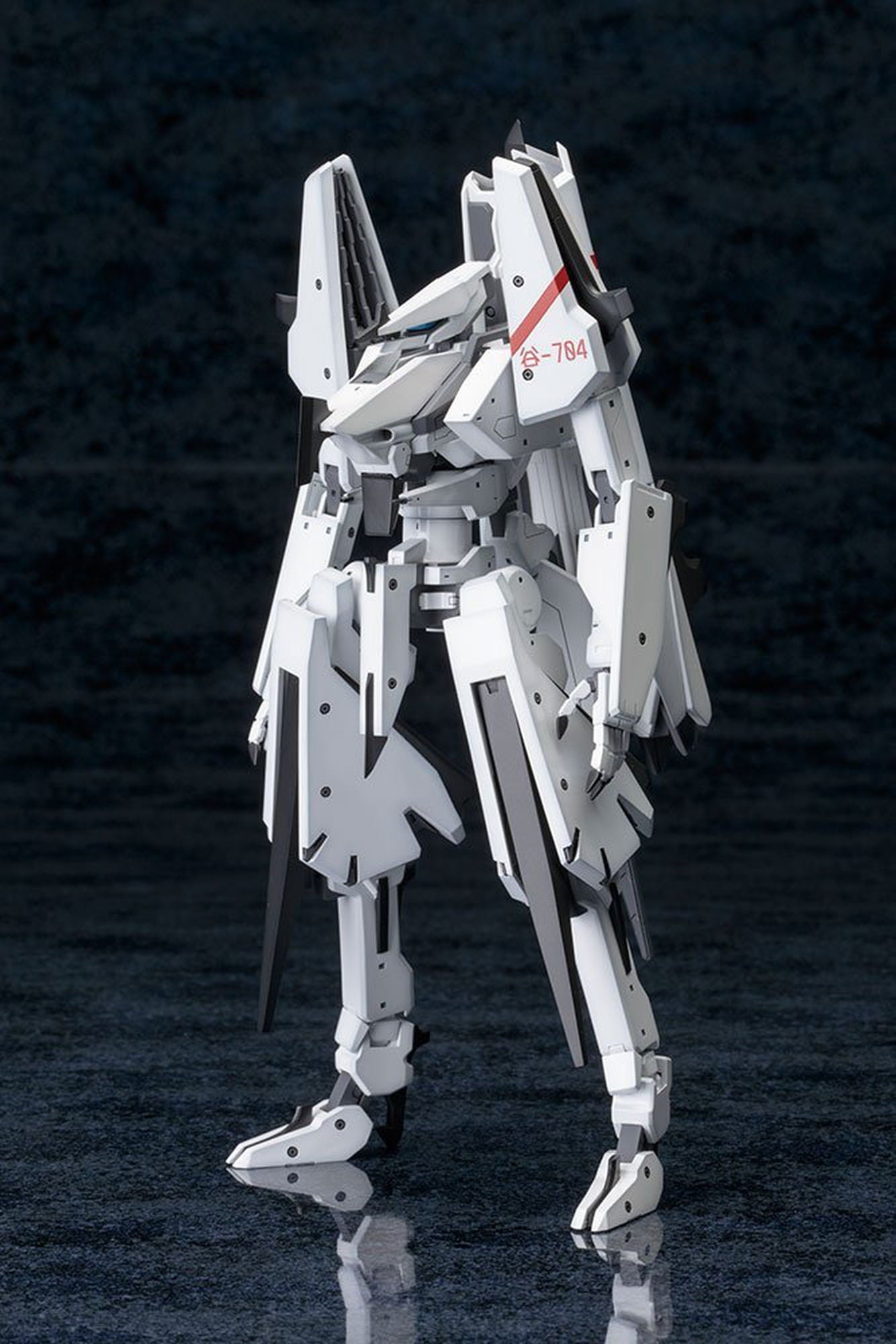 Kotobukiya KP380 Knights of Sidonia: Ichinanashiki Morito Tsugumori Kaini - BanzaiHobby