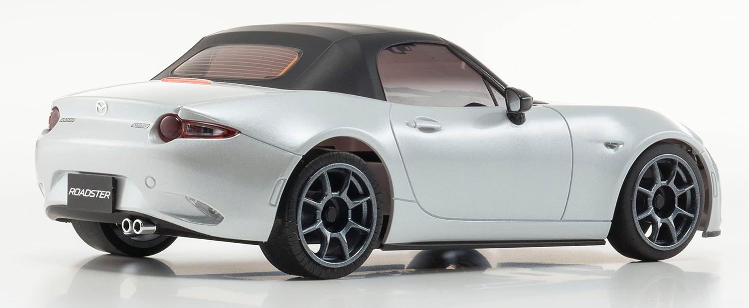Kyosho 32341PW MR03RWD Mazda Roadster Pearl White - BanzaiHobby