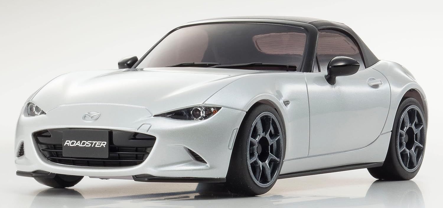 Kyosho 32341PW MR03RWD Mazda Roadster Pearl White - BanzaiHobby