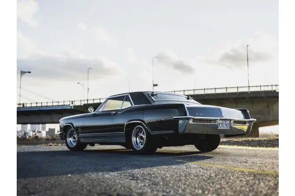 Kyosho 34434T1 1:10 Scale Radio Controlled Electric Powered 4WD FAZER Mk2 FZ02L Series readyset 1965 Buick® Riviera™ Regal Black - BanzaiHobby