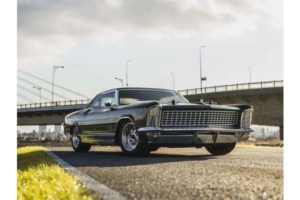 Kyosho 34434T1 1:10 Scale Radio Controlled Electric Powered 4WD FAZER Mk2 FZ02L Series readyset 1965 Buick® Riviera™ Regal Black - BanzaiHobby