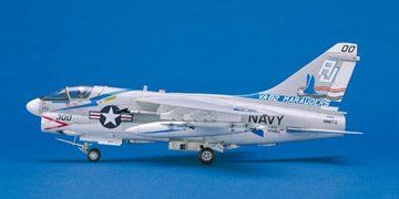 Hasegawa PT47 A7-D/E Corsair II USAF/Navy Attacker Ai - BanzaiHobby