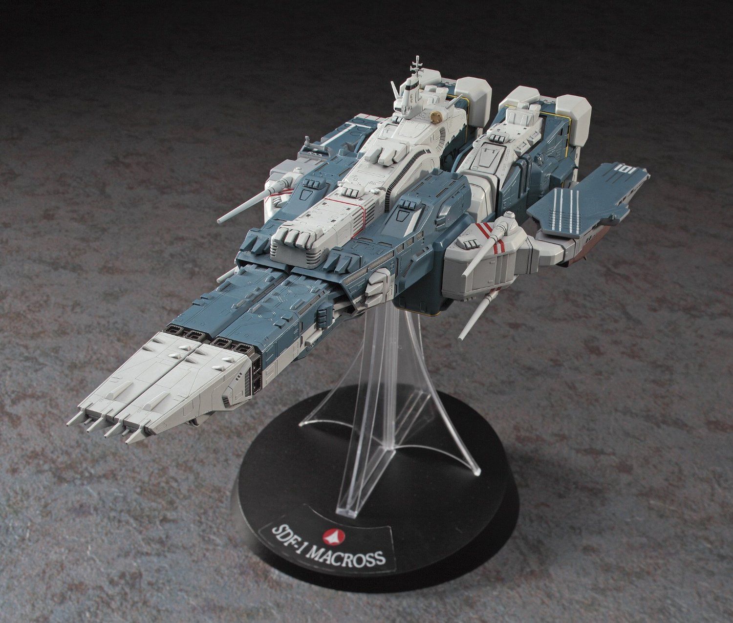 Hasegawa [PO FEB 2023] 65830 SDF-1 Macross w/Prometheus & Daedalus - BanzaiHobby